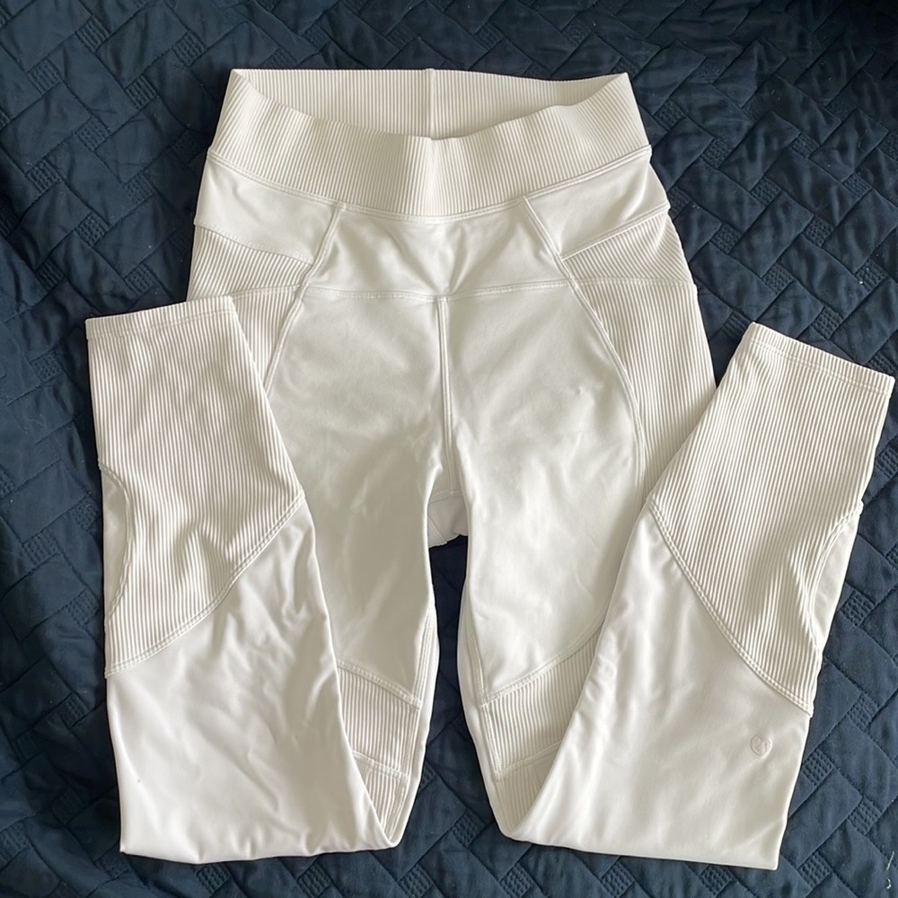 White Ribbed Lululemon Limited edition legging